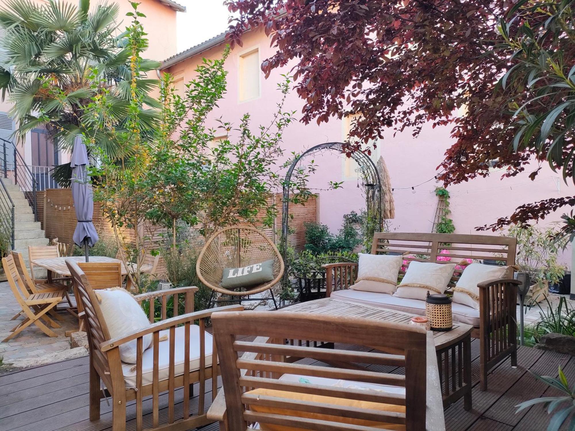 昂斯La Chamade En Beaujolais住宿加早餐旅馆 外观 照片