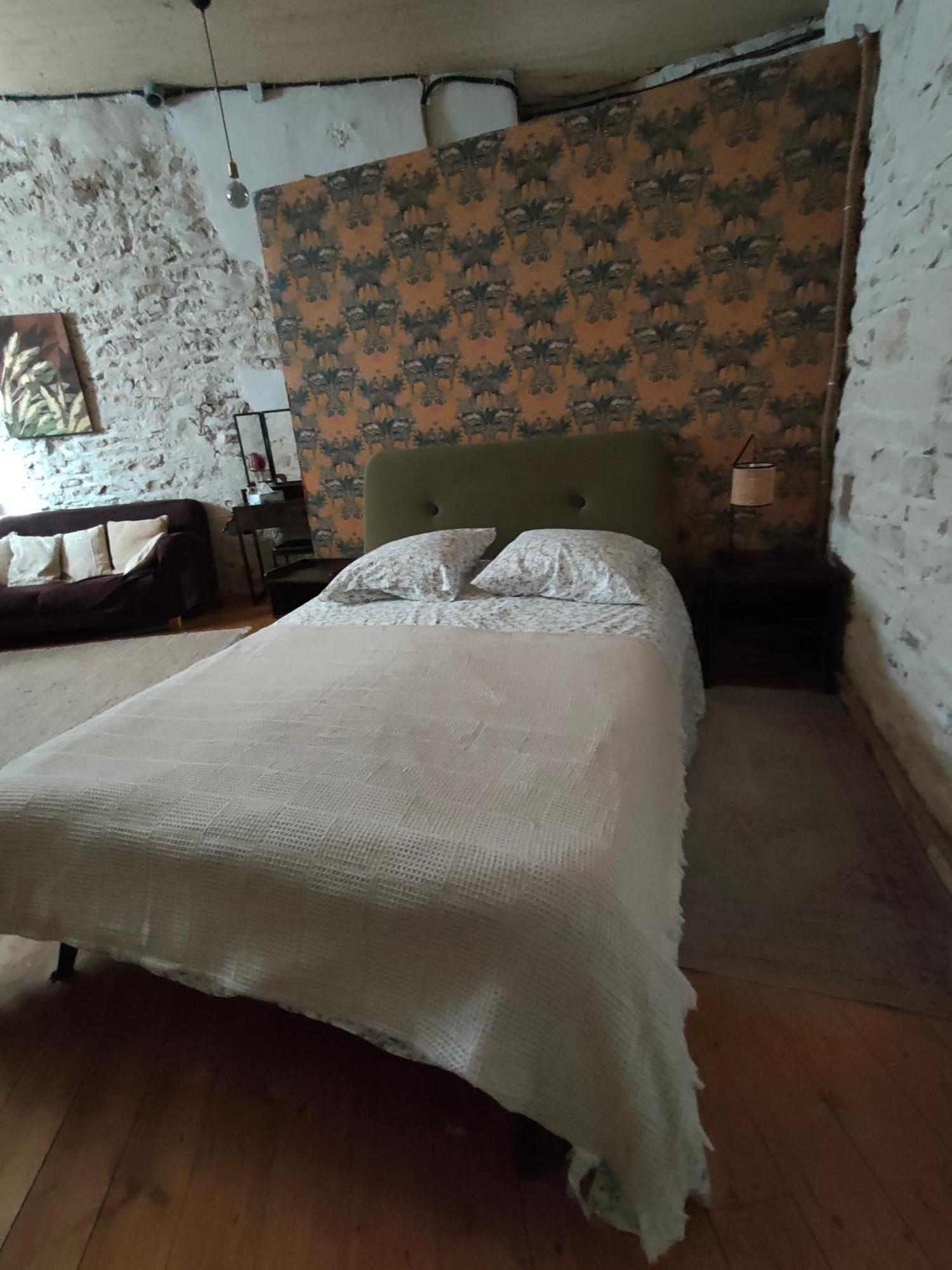 昂斯La Chamade En Beaujolais住宿加早餐旅馆 外观 照片